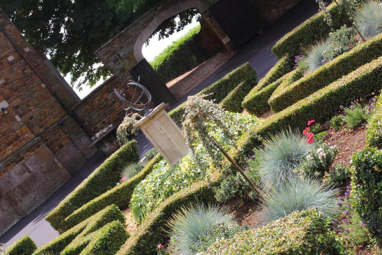 Highgate House Hotel Great Creaton Bagian luar foto